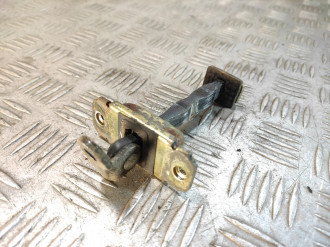 Ограничитель двери передний Kia Magentis  2000-2005