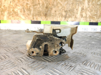 Замок двери задней правой Kia Magentis  2000-2005