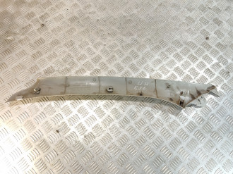 Обшивка стойки правая Kia Rio 2000 2005