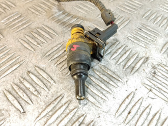 Форсунка двигателя Kia Rio 2000 2005