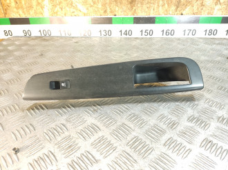 Кнопка стеклоподъемника Kia Ceed 2007-2012