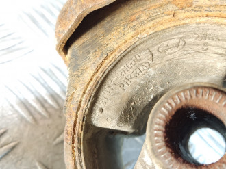 Опора двигателя Kia Ceed 2007-2012