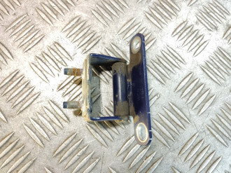 Петля багажника левая Kia Ceed 2007-2012