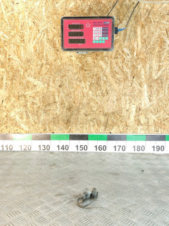 Форсунка двигателя Kia Ceed 2007-2012