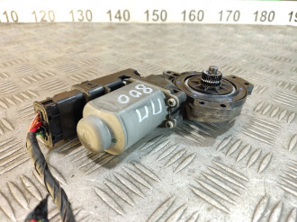 Моторчик стеклоподъемника правый передний Kia Ceed 2007-2012