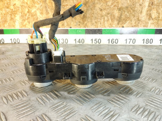 Блок управления отопителя климатической установки Kia Ceed 2007-2012