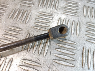 Амортизатор двери багажника Kia Ceed 2007-2012