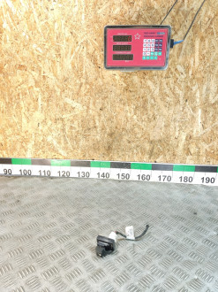 Кнопка стеклоподъемника Kia Ceed 2007-2012