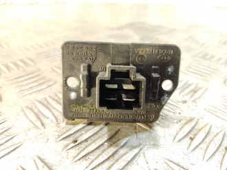 Резистор отопителя Kia Ceed 2007-2012