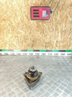 Опора двигателя правая Kia Ceed 2007-2012