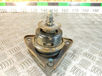 Опора двигателя правая Kia Ceed 2007-2012