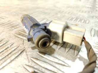 Форсунка двигателя Kia Ceed 2007-2012