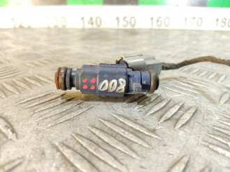 Форсунка двигателя Kia Ceed 2007-2012