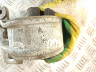 Опора двигателя правая Kia Spectra 2001-2011