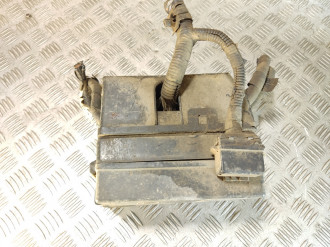 Блок предохранителей моторный Kia Spectra 2001-2011