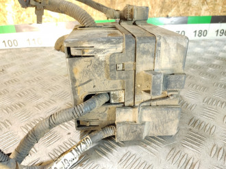 Блок предохранителей моторный Kia Spectra 2001-2011