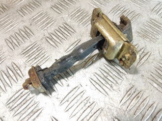 Ограничитель двери передний Kia Spectra 2001-2011