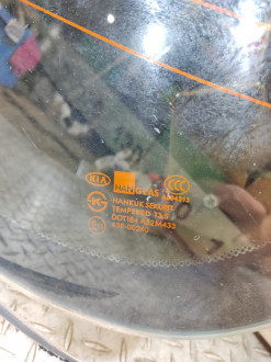 Стекло заднее Kia Spectra 2001-2011