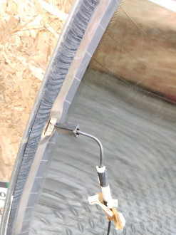 Стекло заднее Kia Spectra 2001-2011