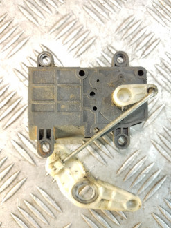 Моторчик заслонки отопителя Kia Spectra 2001-2011