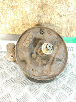 Кулак задний левый Kia Spectra 2001-2011