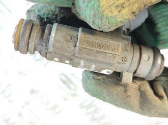 Форсунка двигателя Kia Spectra 2001-2011