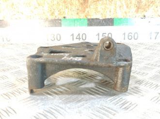 Кронштейн компрессора кондиционера Kia Spectra 2001-2011