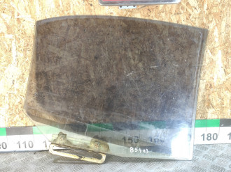 Стекло двери задней левой Kia Rio 2000 2005