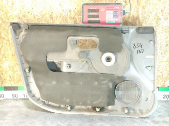 Обшивка двери передней правой Kia Rio 2000 2005