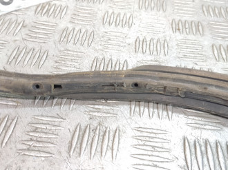 Уплотнитель двери задней правой Kia Rio 2000 2005