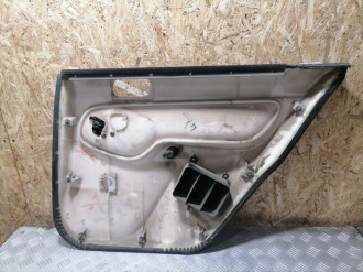 Обшивка двери задней левой Honda Civic 1995-2001
