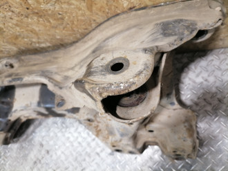 Балка подмоторная Honda Civic 1995-2001