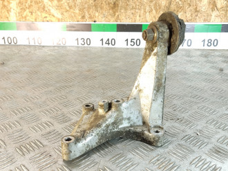 Кронштейн двигателя Honda Legend 1991-1996