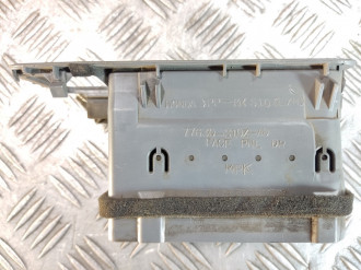 Дефлектор воздушный Honda Cr-v  1996-2002