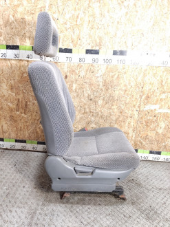 Сиденье переднее правое Honda Cr-v  1996-2002