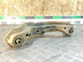 Опора заднего редуктора Honda Cr-v  1996-2002