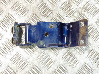 Петля багажника правая Honda Cr-v  1996-2002