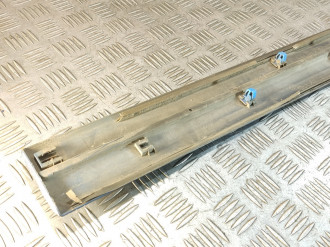 Молдинг двери передней правой Honda Cr-v  1996-2002