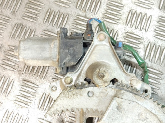 Стеклоподъемник передний правый Honda Cr-v  1996-2002