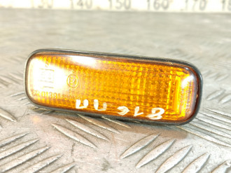 Повторитель в крыло правый Honda Cr-v  1996-2002