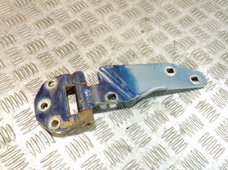 Петля багажника правая Honda Cr-v  1996-2002
