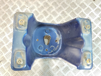 Кронштейн крепления запасного колеса Honda Cr-v  1996-2002