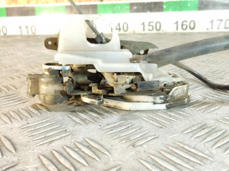 Замок двери передней левой Honda Cr-v  1996-2002