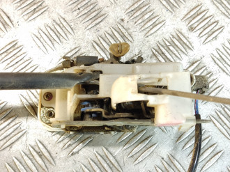 Замок двери передней левой Honda Cr-v  1996-2002