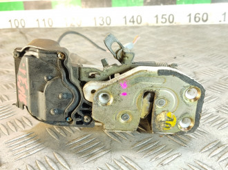 Замок двери задней левой Honda Cr-v  1996-2002