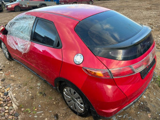 В разборе Honda Civic 2006-2012