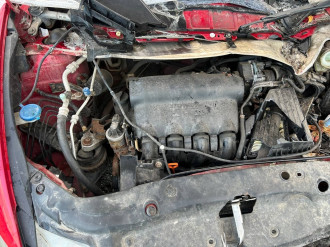 В разборе Honda Civic 2006-2012
