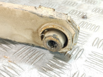 Рычаг задний продольный правый Honda Civic 2001-2005