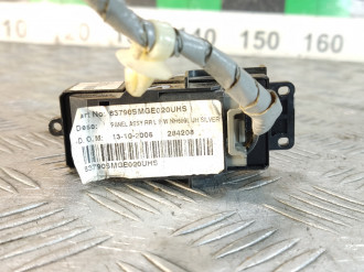Кнопка стеклоподъемника Honda Civic 2006-2012
