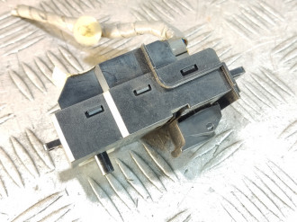 Кнопка стеклоподъемника Honda Civic 2006-2012